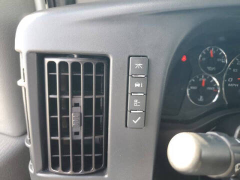 2024 Chevrolet Express 2500