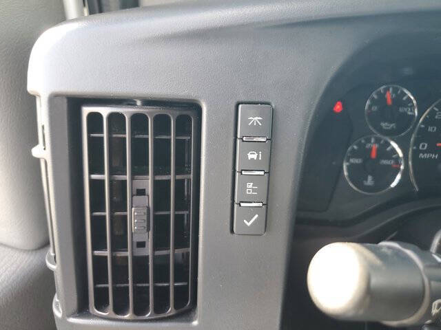 2024 Chevrolet Express 2500