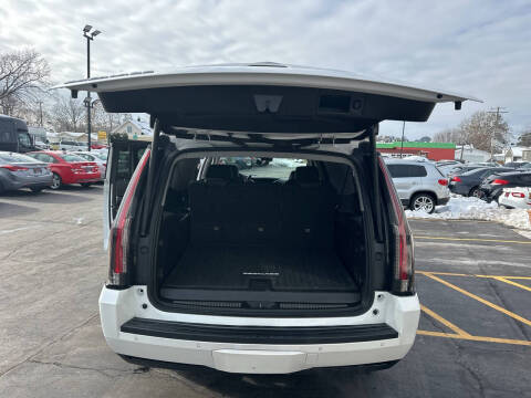 2017 Cadillac Escalade ESV Premium Luxury