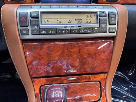 2005 Lexus SC 430