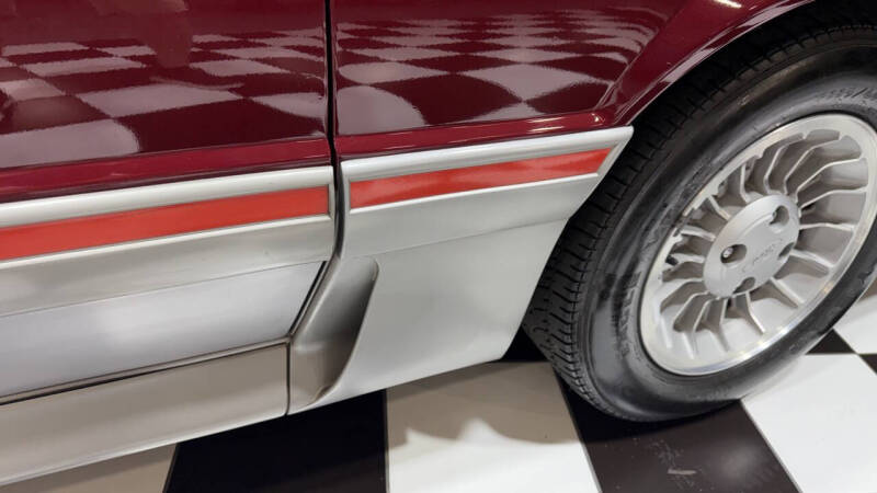 1987 Ford Mustang GT