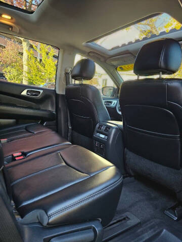 2018 Nissan Pathfinder Platinum