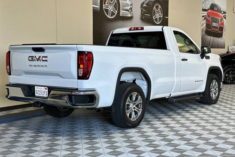 2022 GMC Sierra 1500 Pro