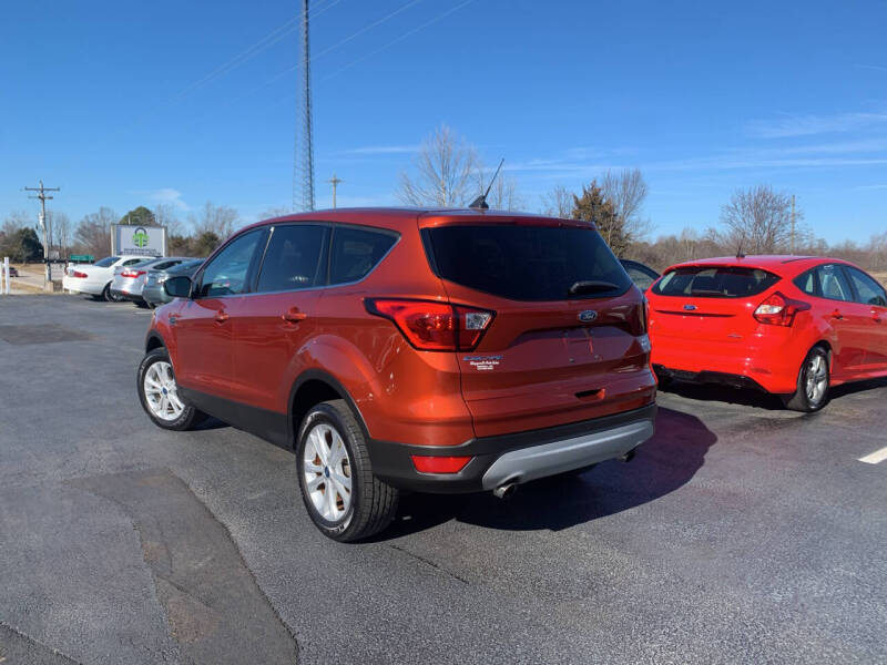 2019 Ford Escape SE