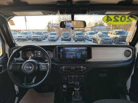 2024 Jeep Gladiator NightHawk