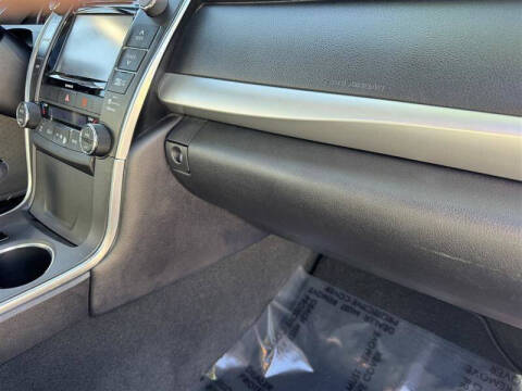 2016 Toyota Camry XLE