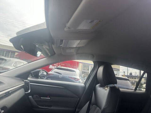 2025 Mazda CX-50 2.5 S Preferred