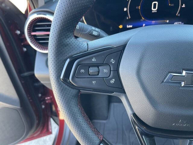 2025 Chevrolet Trax RS