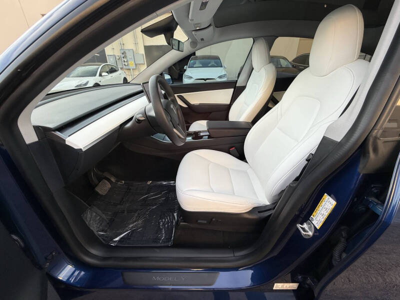 2020 Tesla Model Y Long Range