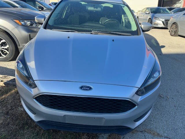 2018 Ford Focus SEL photo 3