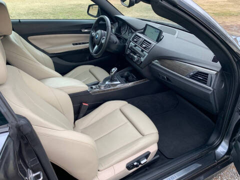 2016 BMW 2 Series M235i