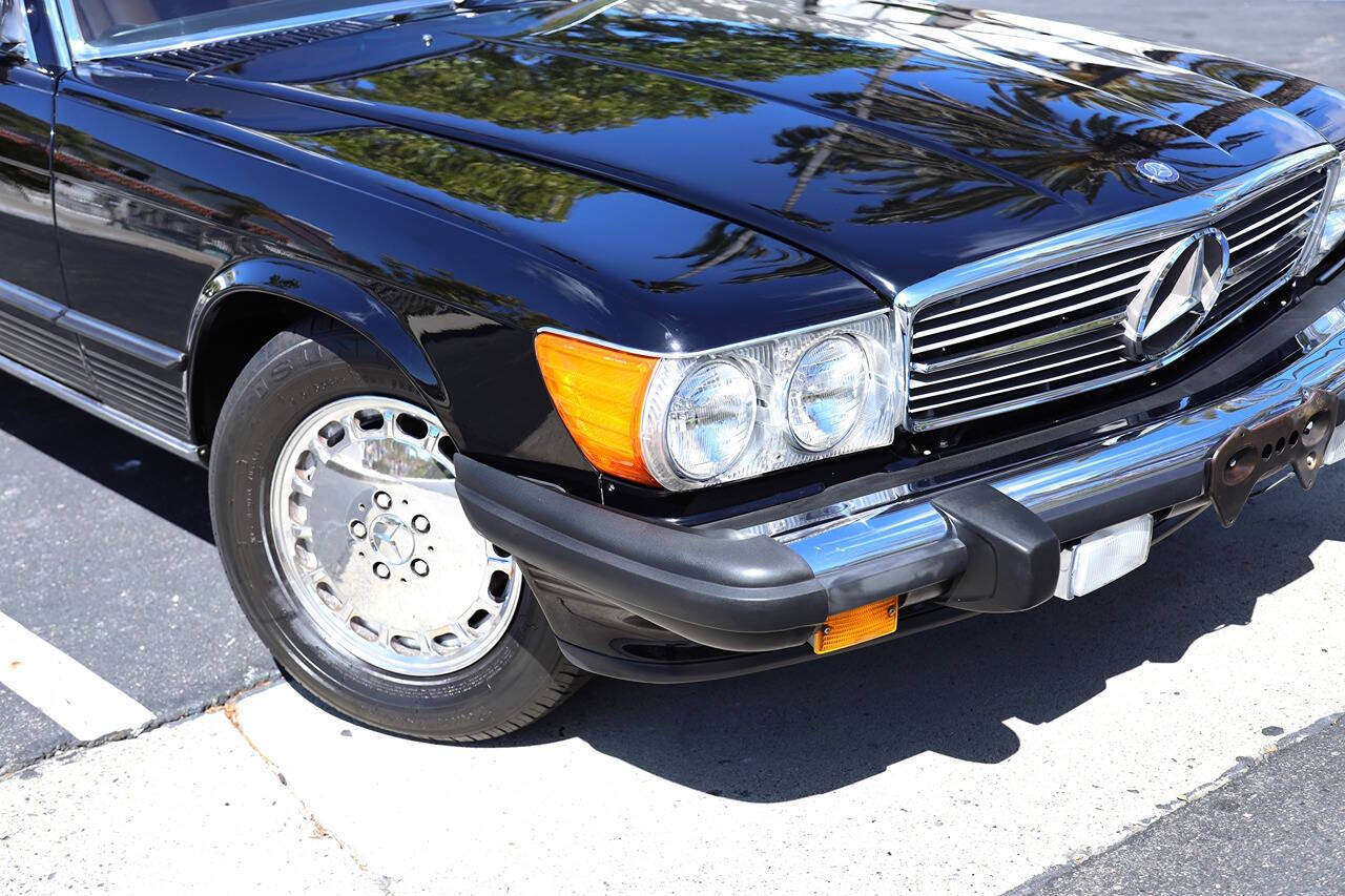 1987 Mercedes-Benz 560-Class for sale at DE AUTOS INC in San Juan Capistrano, CA