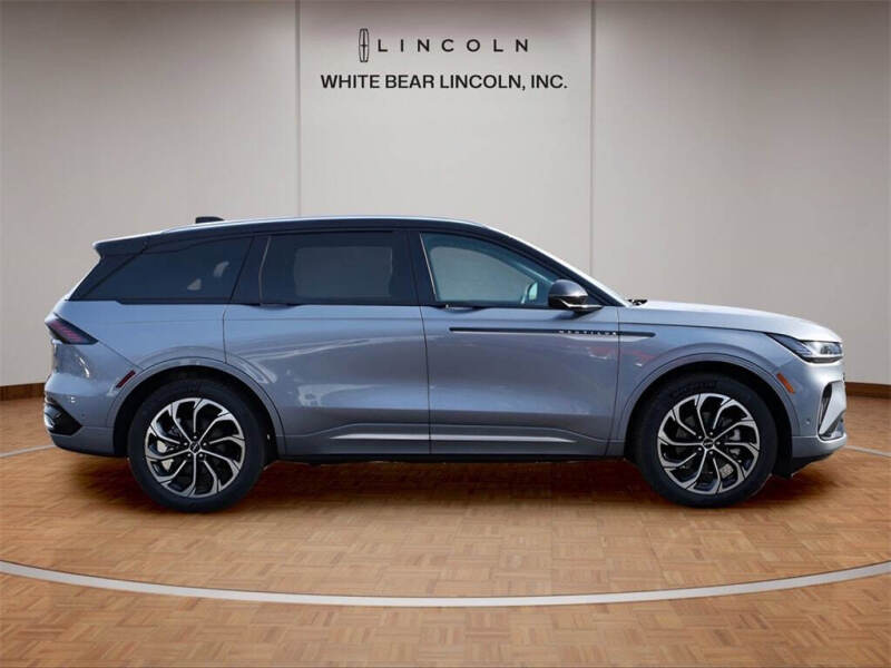 2024 Lincoln Nautilus Reserve