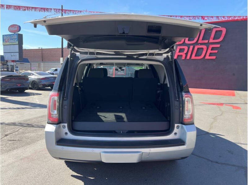 2019 GMC Yukon SLE