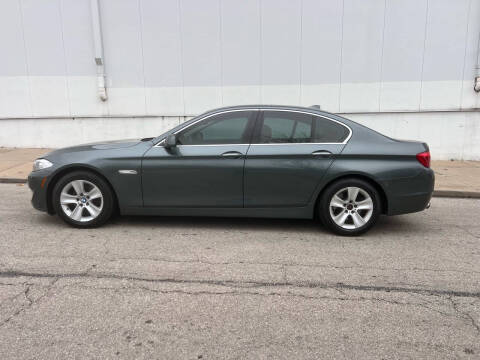 2012 BMW 5 Series 528i