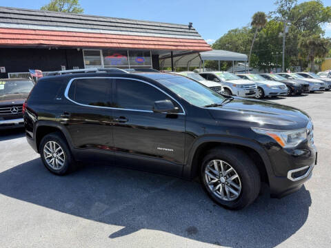 2017 GMC Acadia SLE-2