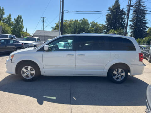 2011 Dodge Grand Caravan Crew