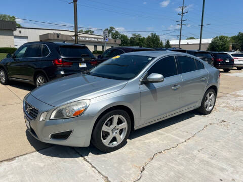 2013 Volvo S60 for sale at Bob Waterson Motorsports in South Elgin IL