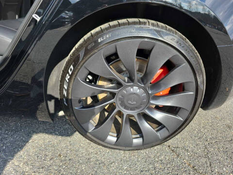 2023 Tesla Model 3 Performance