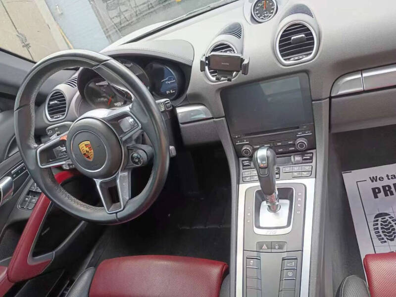 2018 Porsche 718 Cayman