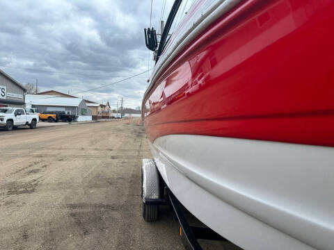 2013 Crownline E260 XS