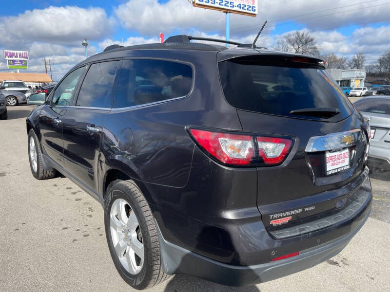 2017 Chevrolet Traverse LT