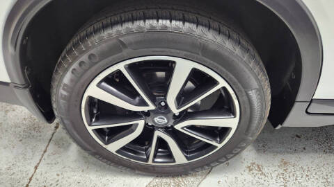 2020 Nissan Rogue SL