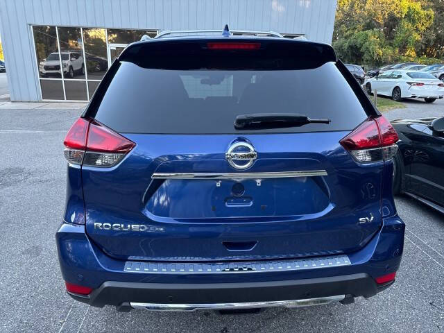 2020 Nissan Rogue SV