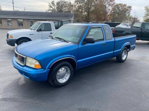 2002 GMC Sonoma for sale at CarSmart Auto Group in Orleans IN