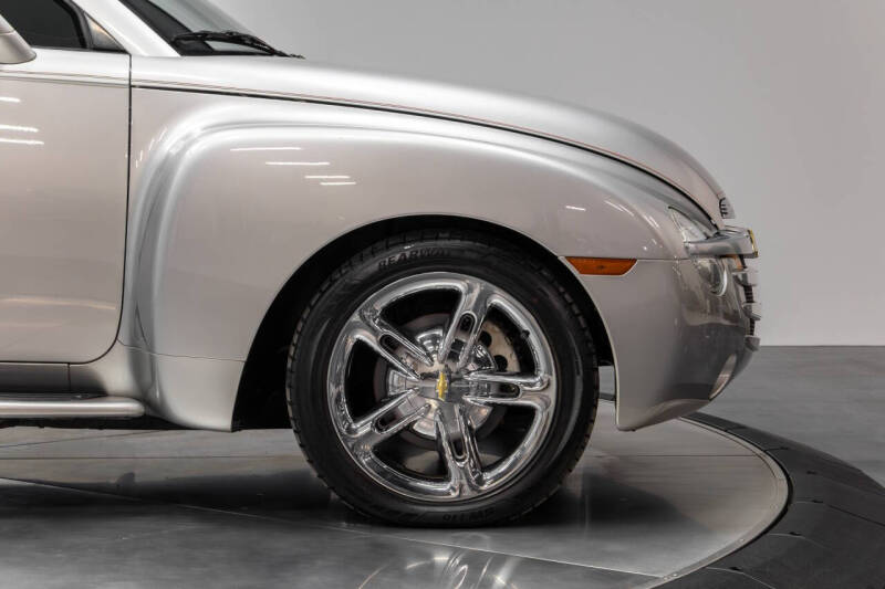 2005 Chevrolet SSR LS