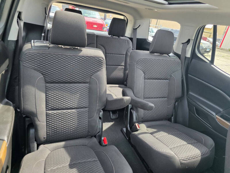 2017 GMC Acadia SLE-2