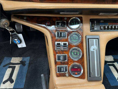 1986 De Tomaso Pantera