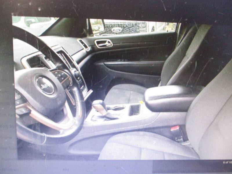 2016 Jeep Cherokee Sport