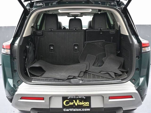 2022 Nissan Pathfinder Platinum