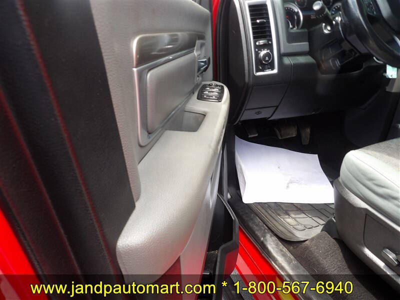2015 RAM 1500 SLT