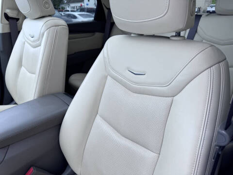 2021 Cadillac XT5 Premium Luxury