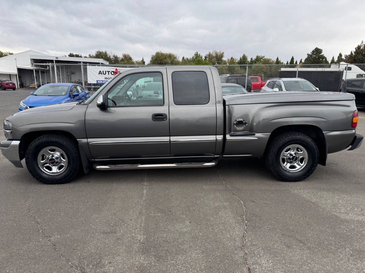 2000 GMC Sierra 1500 for sale at Autostars Motor Group in Yakima, WA