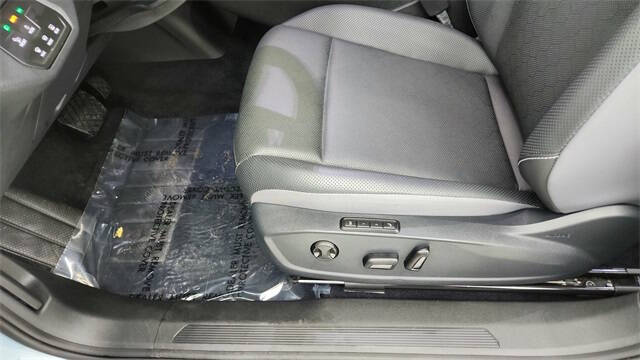 2025 Volkswagen ID.4 Pro S Plus