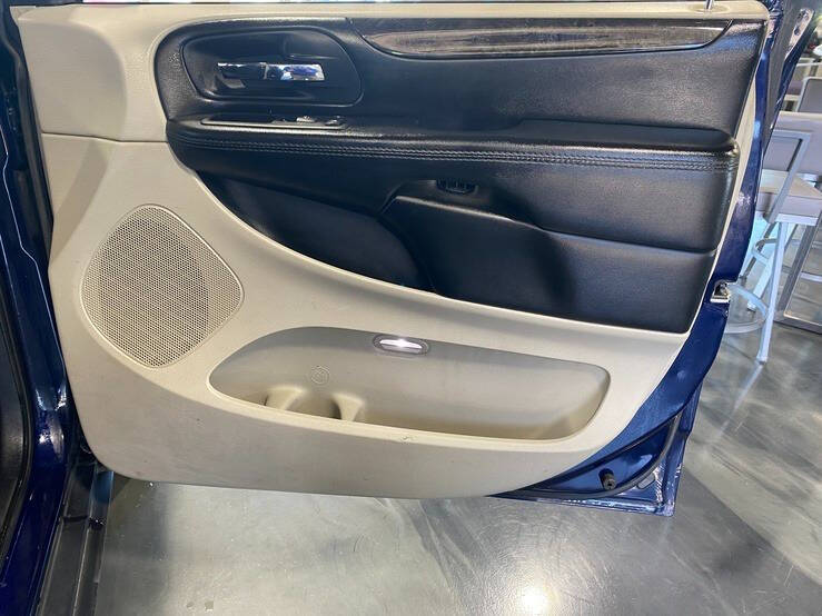 2014 Dodge Grand Caravan SE