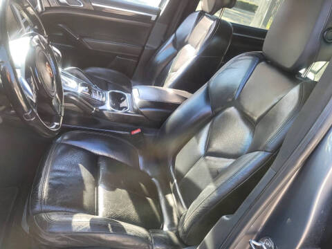 2011 Porsche Cayenne S