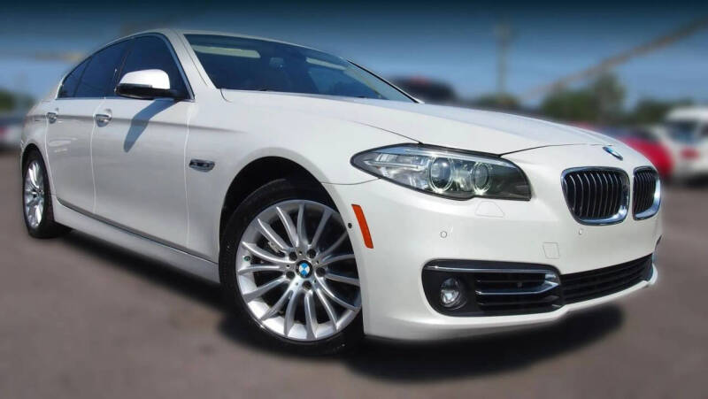 2016 BMW 5 Series 528i