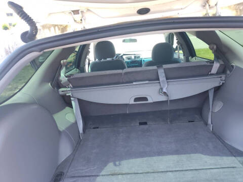 2001 Ford Taurus SE