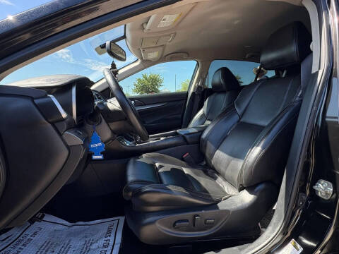2017 Nissan Maxima