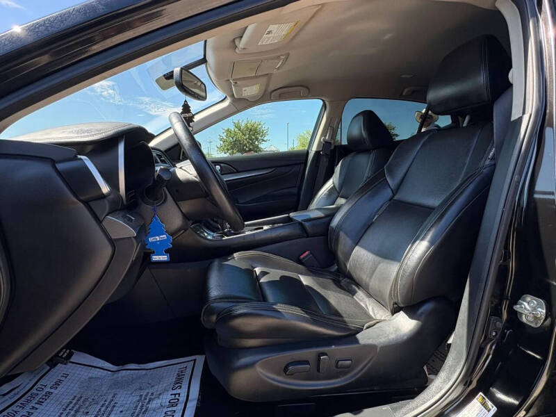 2017 Nissan Maxima