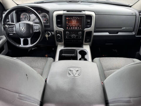 2016 RAM 1500 Big Horn