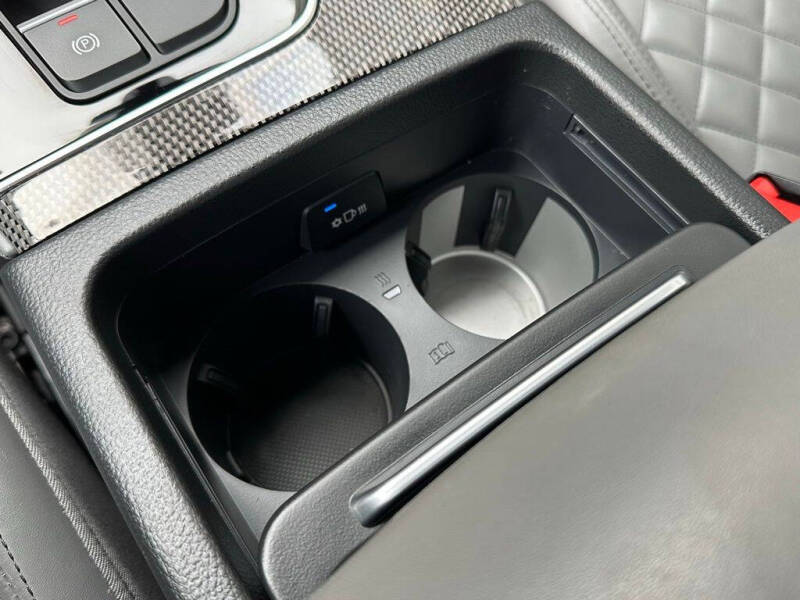 2022 Audi SQ5 3.0T quattro Prestige