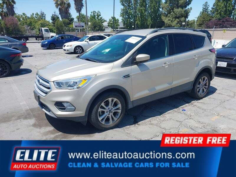 2018 Ford Escape SEL