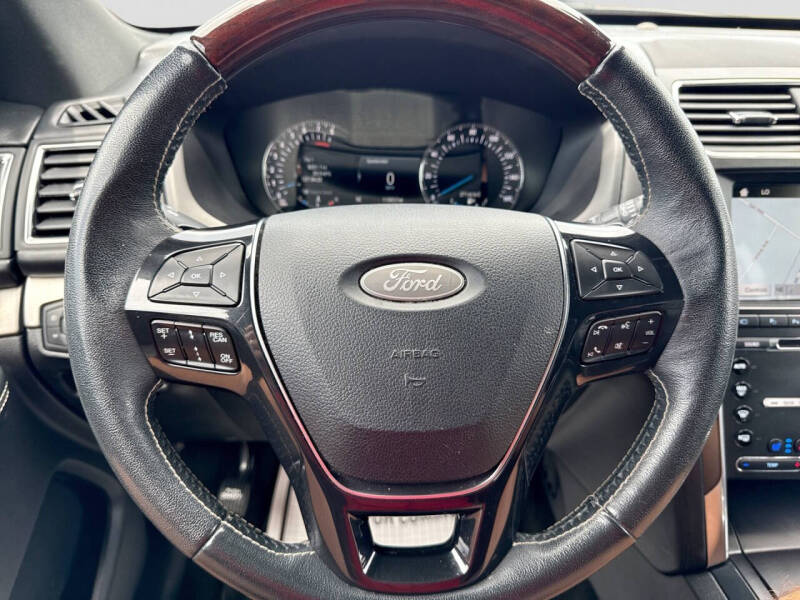 2018 Ford Explorer Platinum