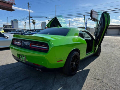 2017 Dodge Challenger GT