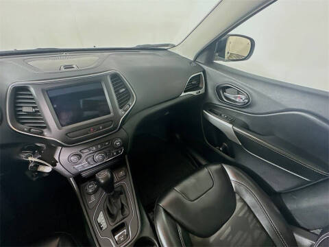 2022 Jeep Cherokee X